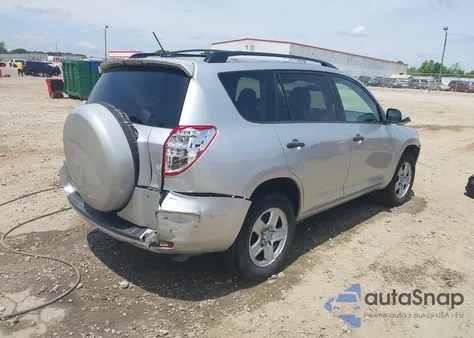 2009 Toyota Rav4 z USA, uszkodzony, nr VIN JTMZF33V19D003848